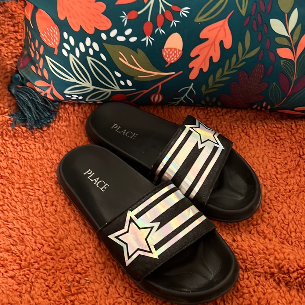 The Children’s Place Black and silver slides